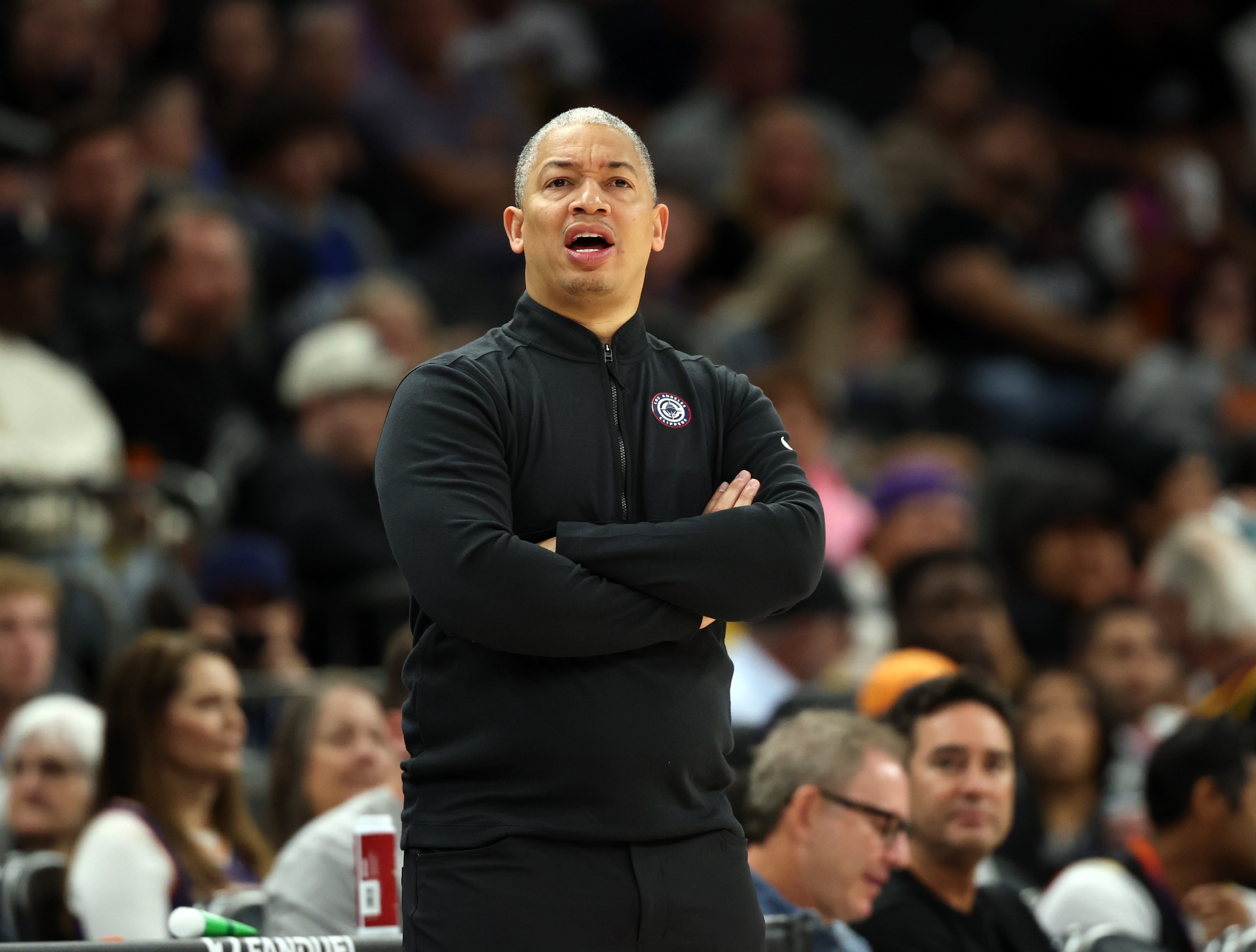 开云体育下载-自泰伦·卢35胜20负言论后 快船12胜2负高歌猛进&一举冲进附加赛